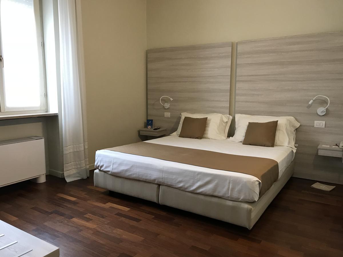 Albergo Anelli Lodi Exterior foto